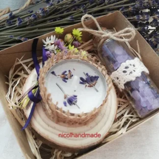 Mărturie set cu lavandă pentru nuntă în cutie decorativă