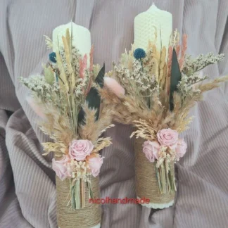 Lumânări de nuntă vintage cu pampas și trandafiri criogenați roz pudră